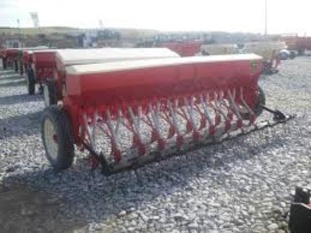 LA MAQINA SEMBRADORA