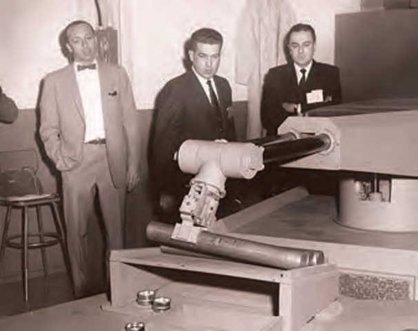 Primer Robot Industrial