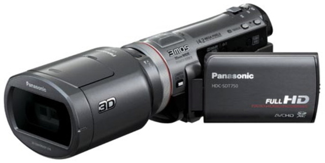 Sony demonstrates first consumer camcorder