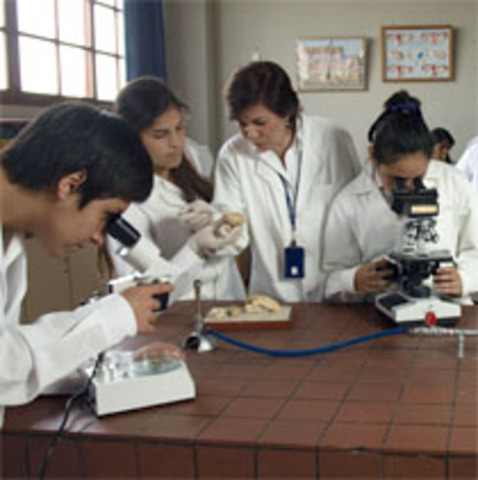 Inaguración de Laboratorios