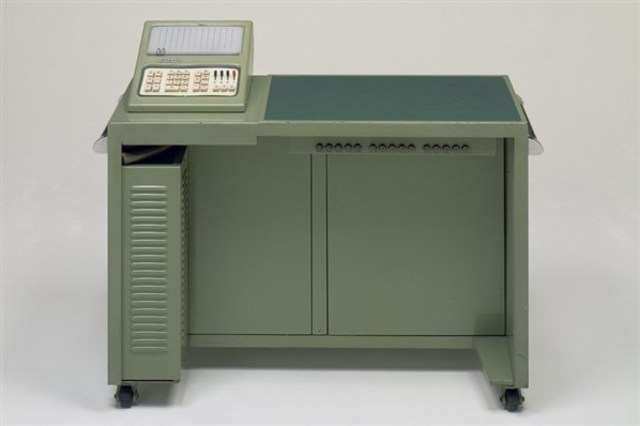 Primera calculadora casio de escritorio