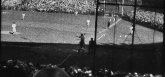 Babe Ruth calls his homerun shot