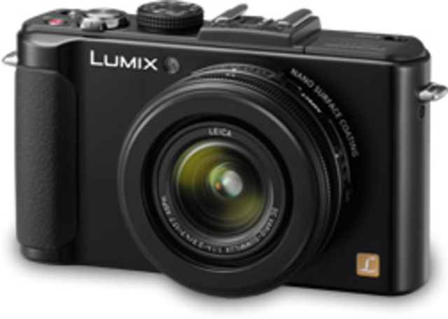 The New Creative Digital Compact Camera DMC-LX7