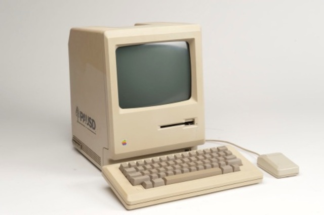 Apple unveils the Macintosh