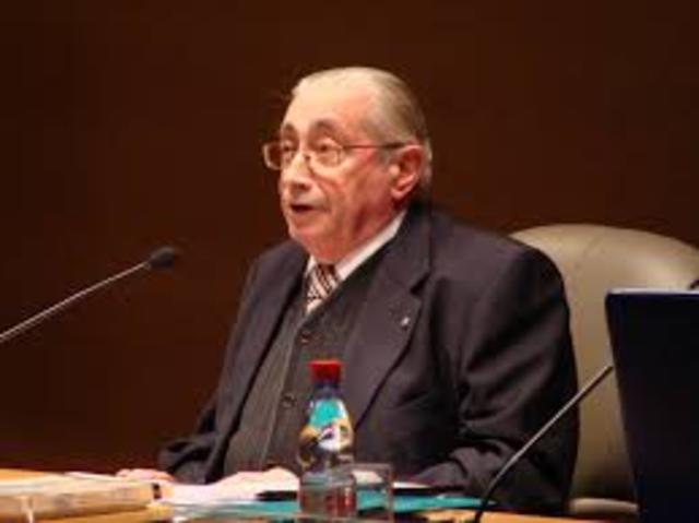 André Hellegers crea el Instituto Kennedy de Bioética, en la Universidad Georgetown (Washington DC)