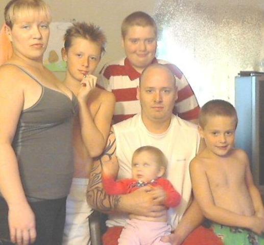 My whole family, mom, dad, scotty, chace, me, and Tiffany.