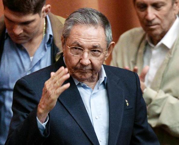 castro arrivesin New York