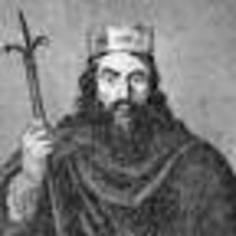 Clovis starts his reign