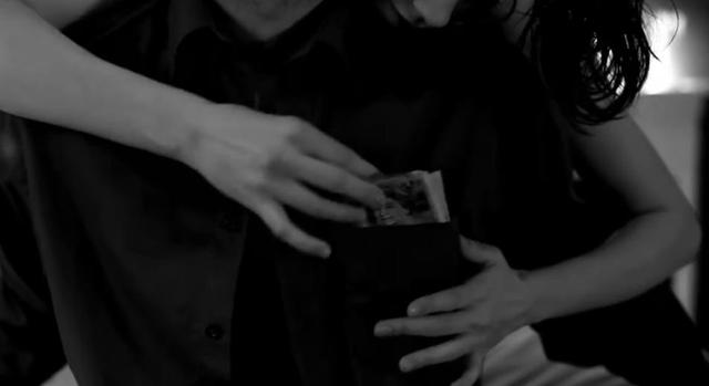 Same costume/Sixth location seen