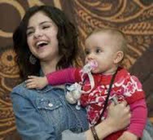 Selena amb la seva filla