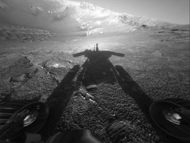 Opportunity, Spirits twim rover is launched