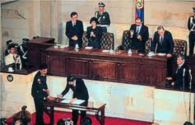 Nueva Constitución redactada por la Asamblea Nacional.