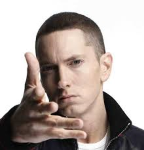 Eminem becomes mainstream