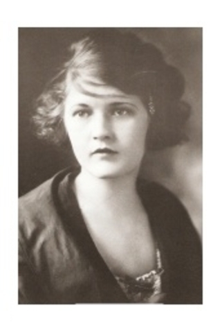 F. Scott Fitzgerald marries Zelda Sayre