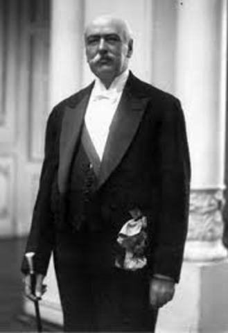 Juan Luis Sanfuentes