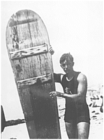 Hawiian-Englishman George Freeth leans to surf and teaches vistitors and islanders.