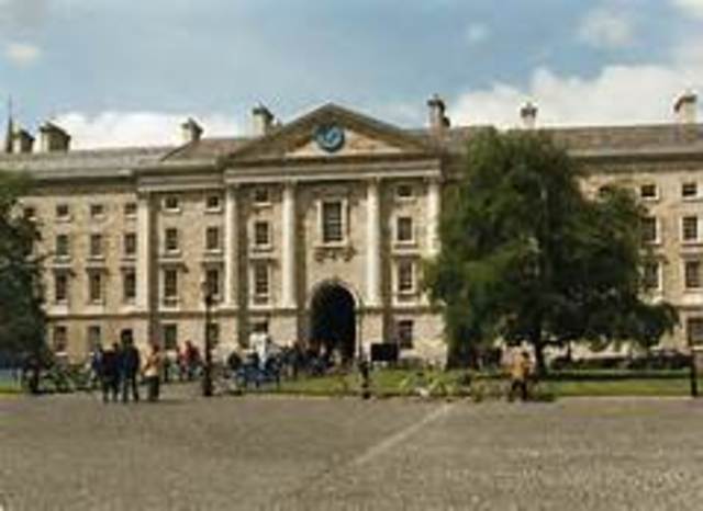 Isaac Newton arrived at Trinity college in 1661