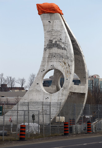 Bridge to be demolished