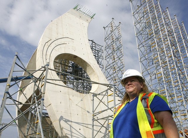 Airport Parkway Bridge back on track
