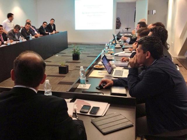 CREACION DE LA ASOCIACION Y PROPIETARIOS DE HOTELES