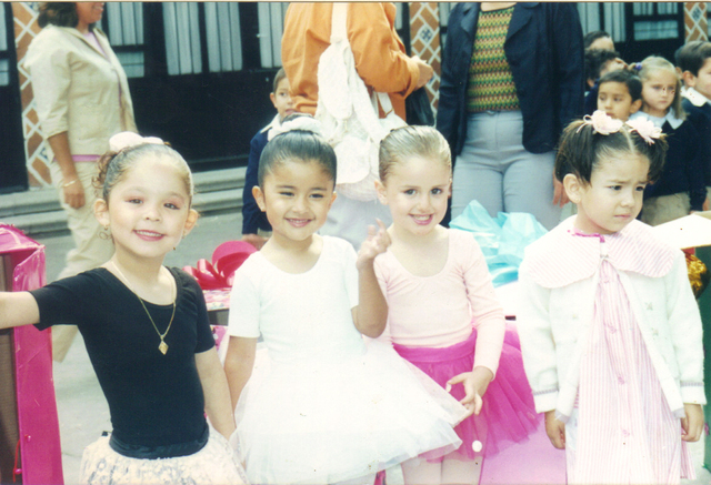 cuando entre al kinder (en el festival del dìa de las madres)