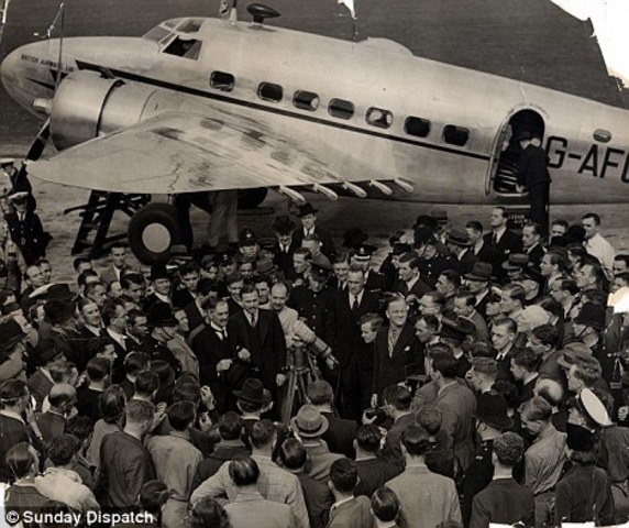 Meeting between British embassy and Hitler