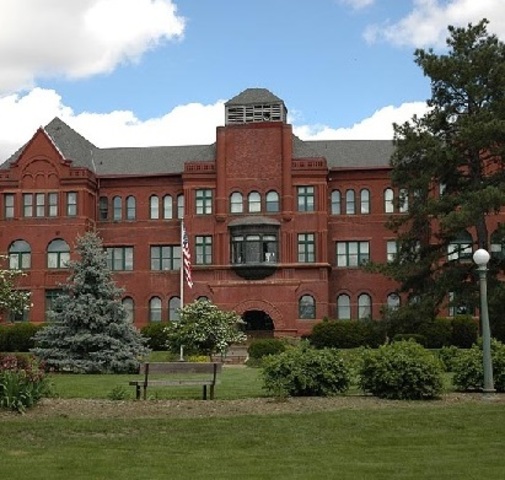 Buffett transfers to University of Nebraska-Lincoln