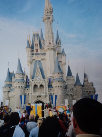 Viaje a Disney con la Upaep bugambilias