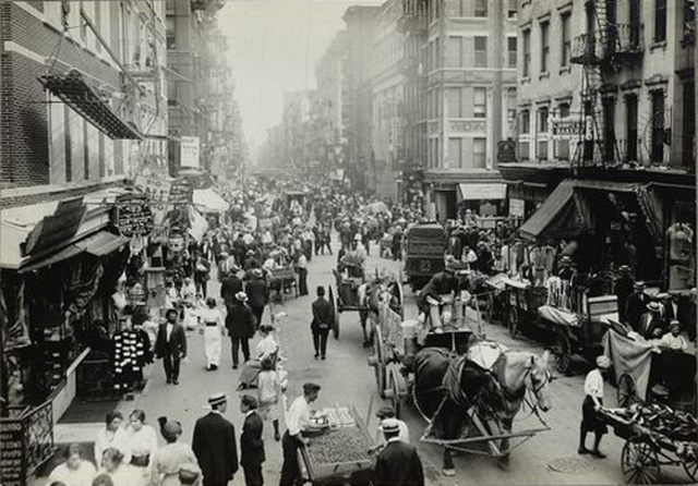 Jews began to migrate