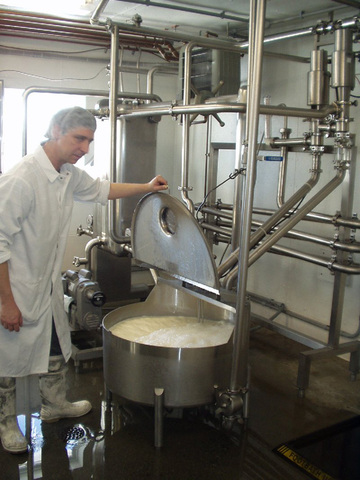 Pasteurization: Louis Pasteur began the process of pasteurization of milk to kill bacteria.
