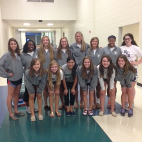 Empecé voleibol por el último año.