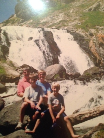 Fui a Yellowstone con mi familia en 2004.
