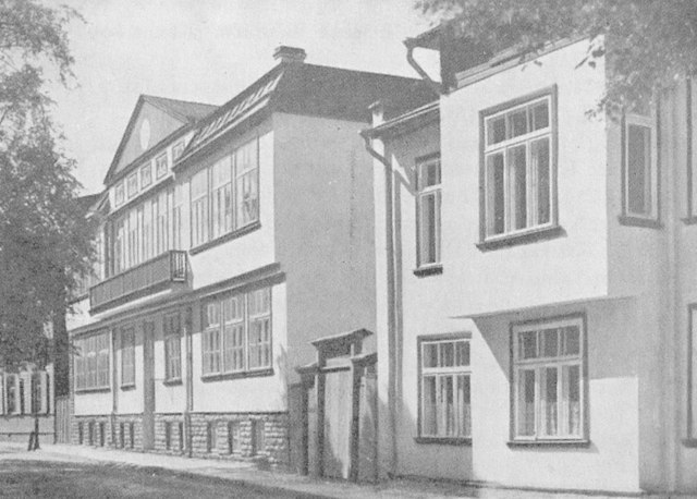 Valmib uus koolimaja