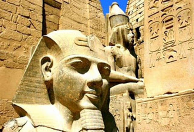 BCE, Late Dynastic Period Ends