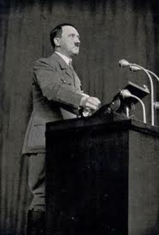 hitler´s speech to the people of Linz