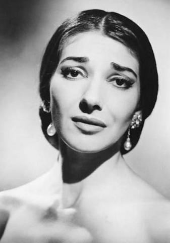 Maria Callas opens seasons at La Scala, Milan in "I Vespri Sicilani."