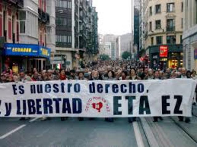 Se da inicio a una lucha constante por parte de ETA contra el franquismo