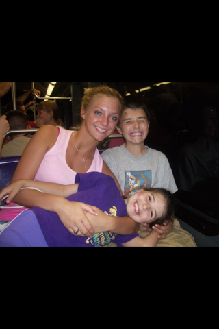 Fui a la disney con mi hermano y hermana