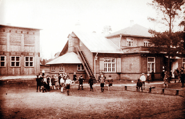 Saksa Avalik Algkool