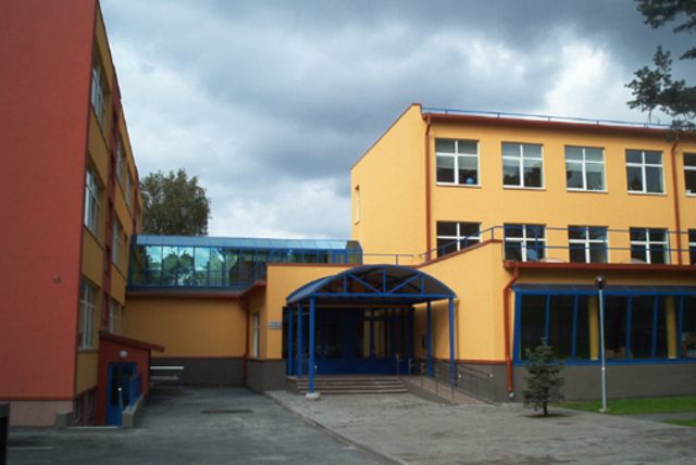 Renoveeritud koolimaja