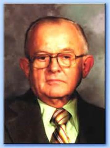 Landrum Shettles is born