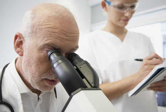 Microscope with Lamp Filters