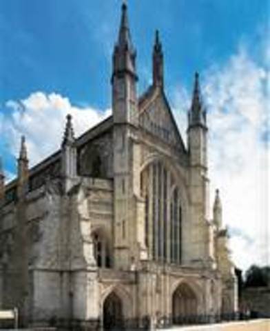 Eragon is caught in Dras-Leona.