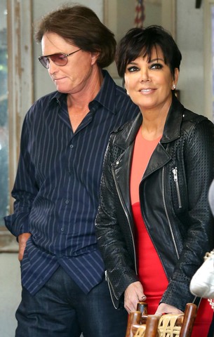 Kris Jenner Splits from Husband
