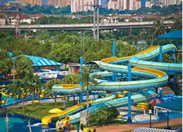 frist water park experiance