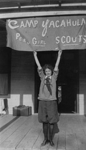 The American Girl Guides, renamed the Girl Scouts one year later, is formed.