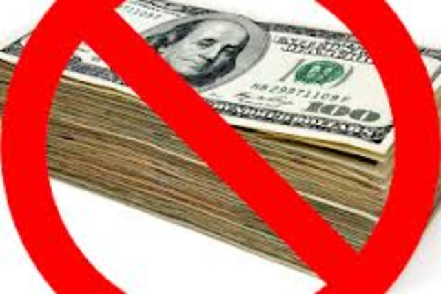 John Allan dies and leaves Edgar nothing in his will.