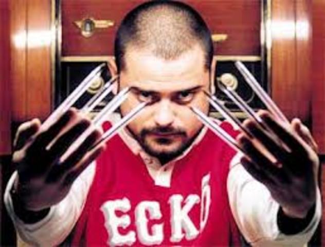 MULTINACIONAL UNIVERSAL