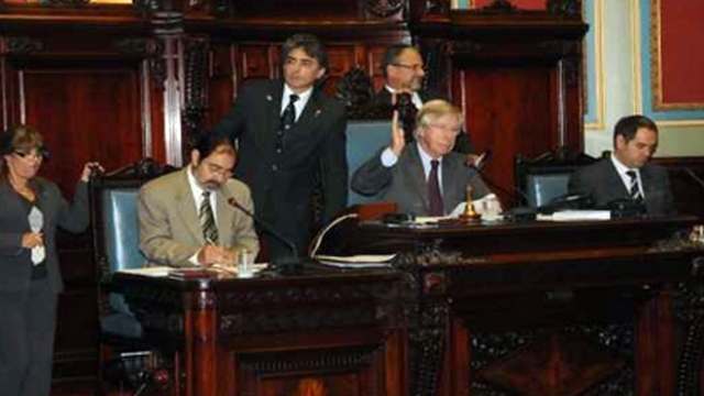 LEY DE ESCALAFÓN Y CÓDIGO DE TRABAJO