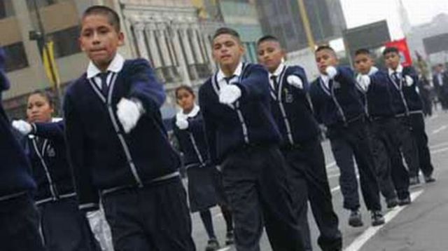 El carácter militar de la Educación